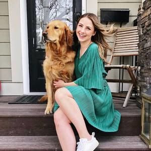 Meet your Posher, Marina